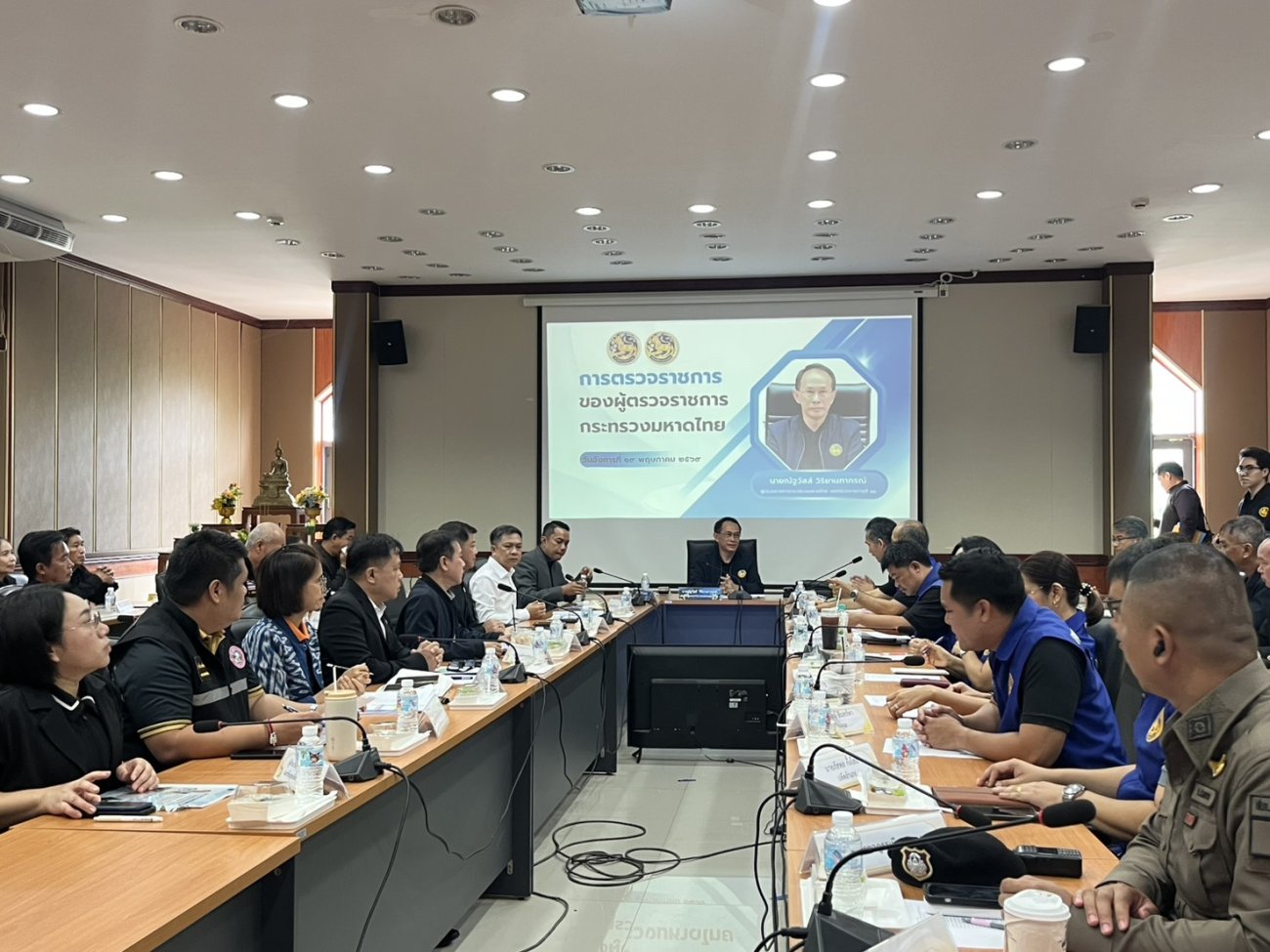 นายกองค์การบริหารส่วนตำบลพระธาตุบังพวน เข้าร่วมประชุมการตรวจราชการของผู้ตรวจราชการกระทรวงมหาดไทย (นายณัฐวัสส์ วิริยานภาภรณ์) เขตตรวจราชการที่ 10 ณ ห้องประชุมหลวงพ่อพระใส ชั้น 3 ที่ว่าการอำเภอเมืองหนองคาย จังหวัดหนองคาย