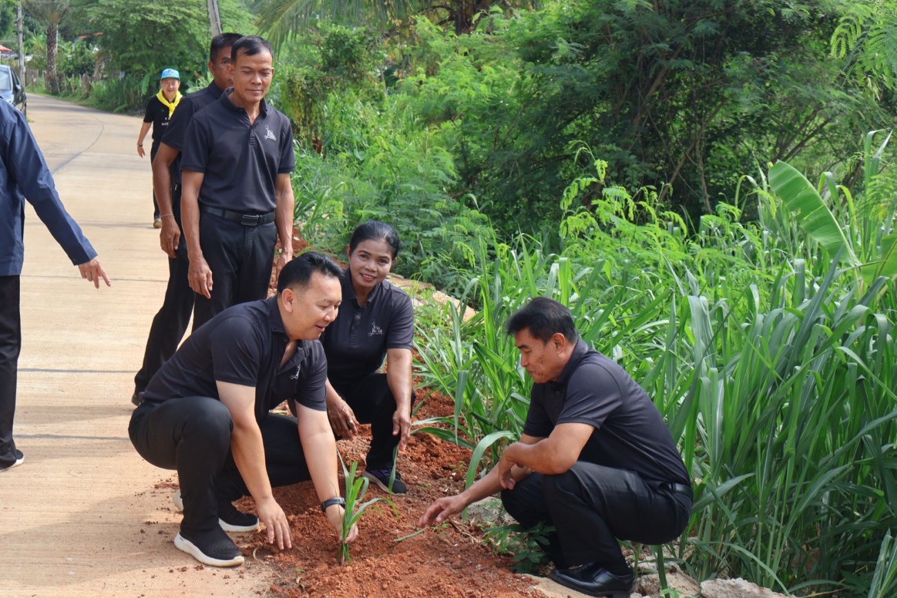 โครงการพัฒนาและรณรงค์การใช้หญ้าแฝกอันเนื่องมาจากพระราชดำริ ประจำปีงบประมาณ  2569